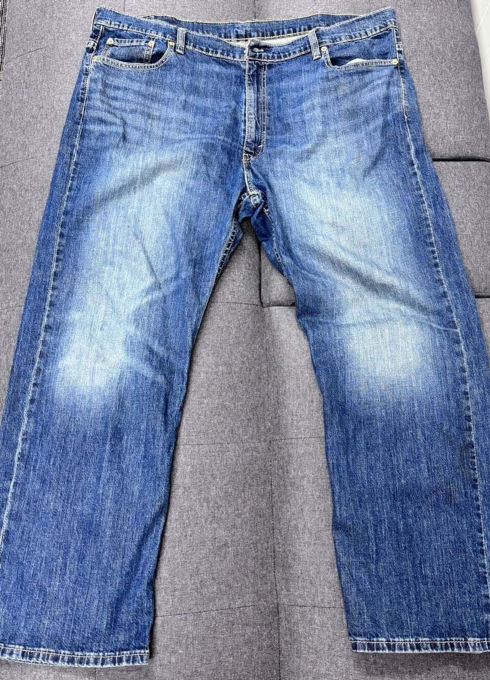 Levi's 569 Loose Straight Jeans Size 42x32 Blue Denim